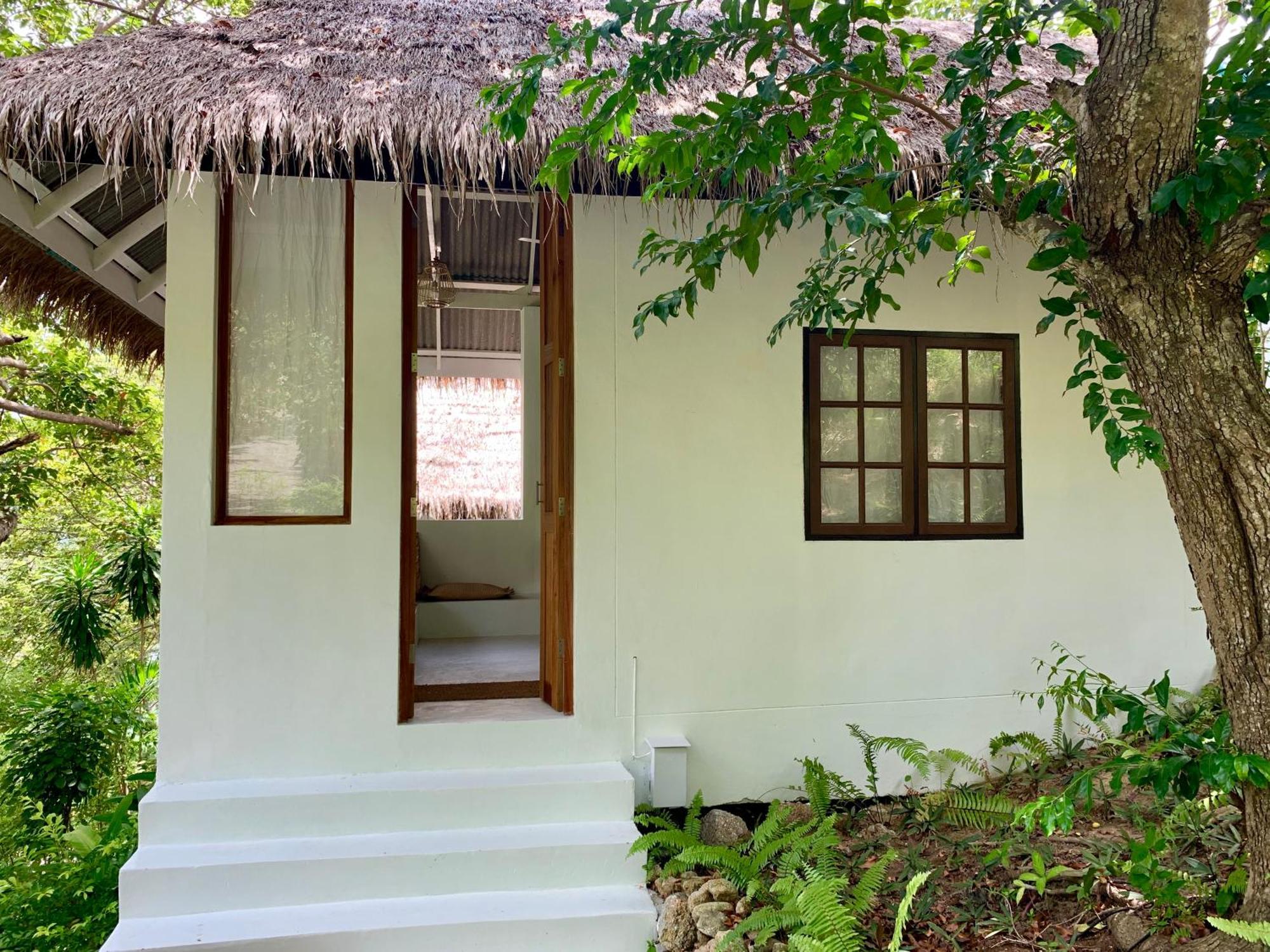 Coconut Beach Bungalows Chaloklum Habitación foto